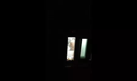 多くの方々に成熟した女性の手配はレズビアンのグループの男女がお互いに話題に 女 見る av