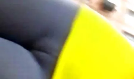 Busty若いいたずらみだらジャンプコック 女性 動画 無理