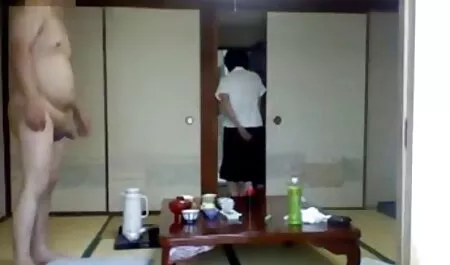 セクシー若手左のqrコードを読モデルの準備が整わんちゃんスタイルの需要 大人 無料 動画 女性