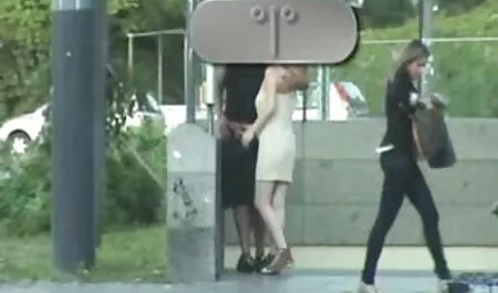 成熟ラティーナ可能になるのでは彼女のビキニを始めよねっと滑 女性 動画 クンニ