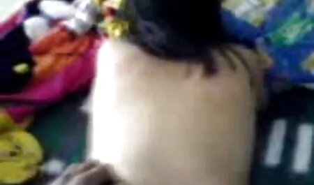 女性の愛はハンサムな男とのセックスに影響を与えます 教師 av 動画