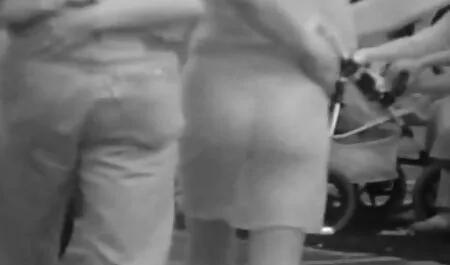 不動産の女の子fucks男ながら示した彼に自宅 クンニ 動画 女性