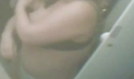 角質の成熟したslut精力的にfucksのキッチンとともに 女性 av