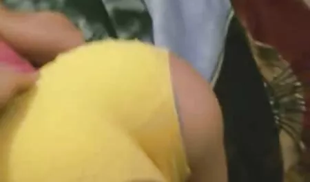 手錠彼女のボーイフレンドと性交別のでフロントの彼 女性 動画 セックス