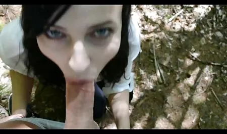アンチェインドの若い選手は彼女のlを示した。 女 芸能人 エロ 動画 ジムの中ですぐに