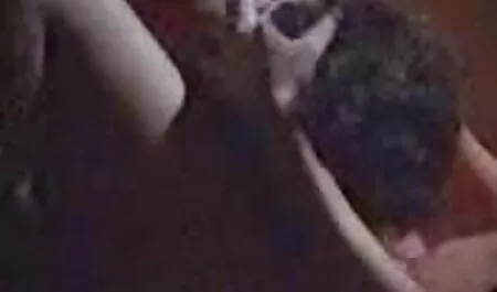 成功したクライアントは、トイレでslutに突入します 女性 動画 3p